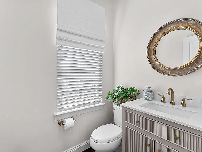 22840 Goldsborough Ter — Photo 19