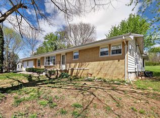 633 S Washington St, Bloomfield, IN