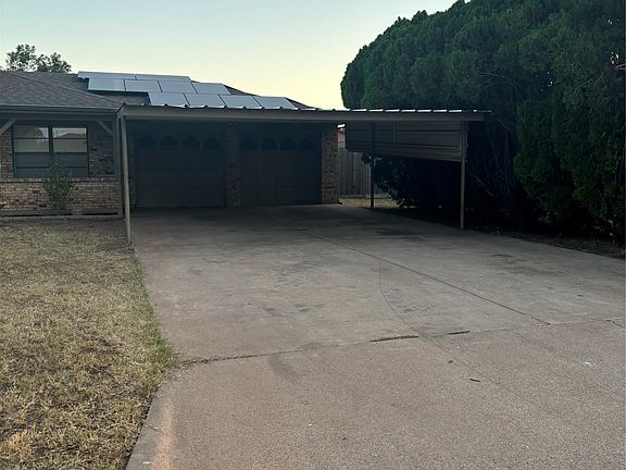 2nd image of 3149 Primrose Dr