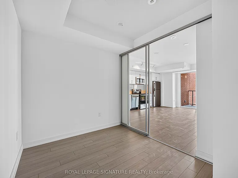 4010 Eglinton Ave W #1021 — Photo 16