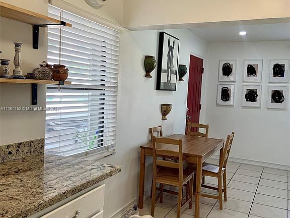 5th image of 15310 Jackson Dr #0