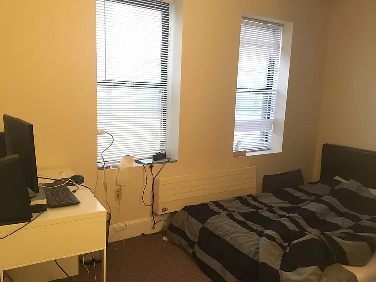 821 Beacon St #1C — Photo 8
