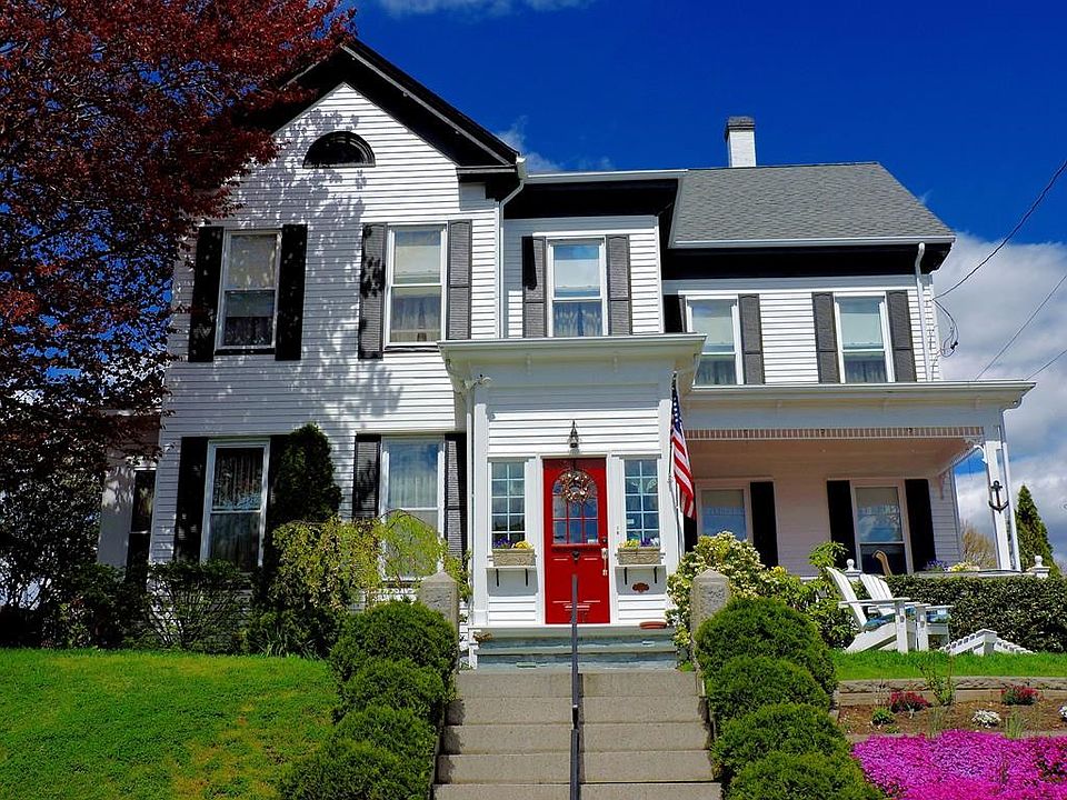 1st image of 20 Chilton St