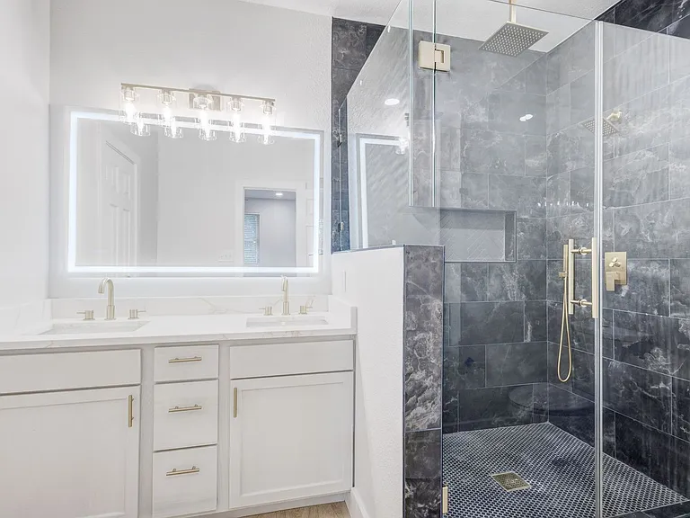 3948 Overlake Dr — Photo 9