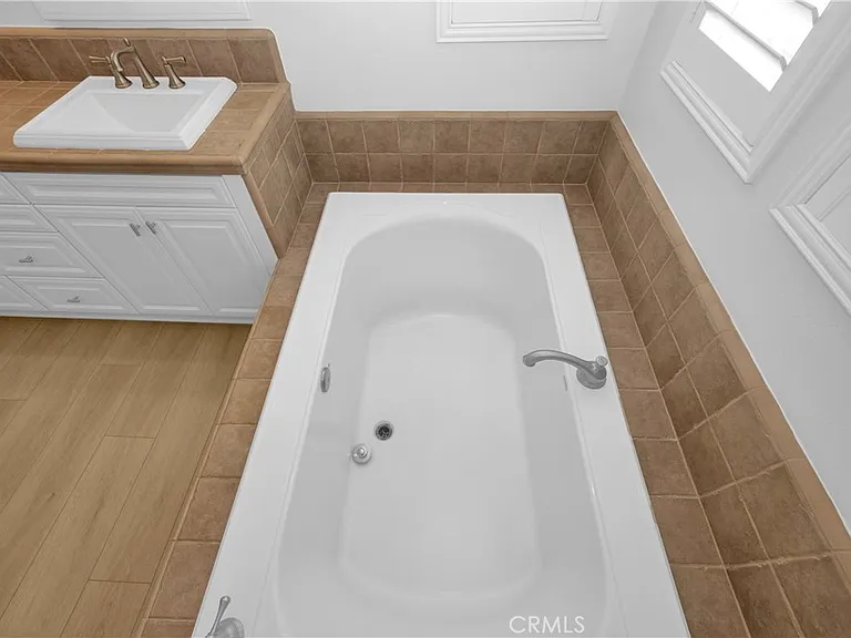 5271 Pearce Dr — Photo 37