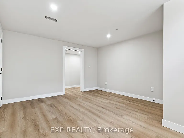 263 Anne St N #2 — Photo 13