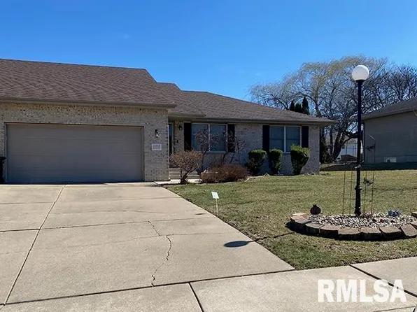 11012 N Rhonda Way, Dunlap, IL 61525