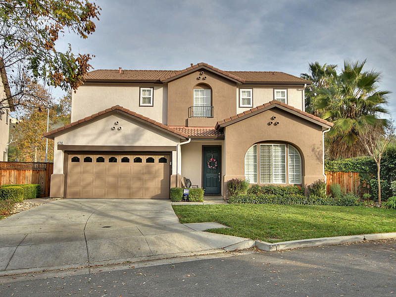 1st image of 2762 Blaine Ct