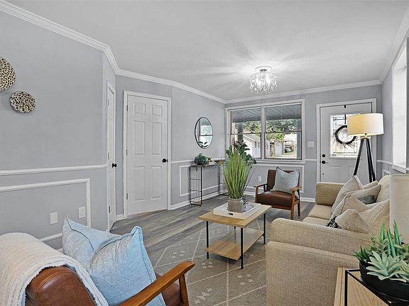 5th image of 5042 Ulena Ave