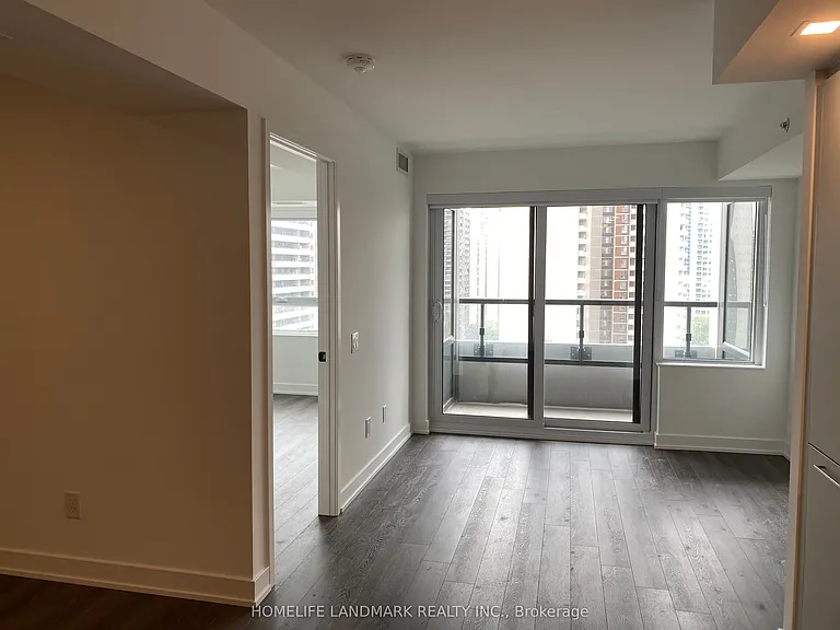 609 Sherbourne St #1401 — Photo 14