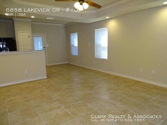 3rd image of 6858 Lakeview Dr #102