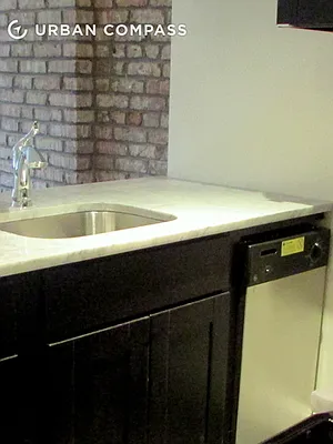 Rented by Compass | media 21