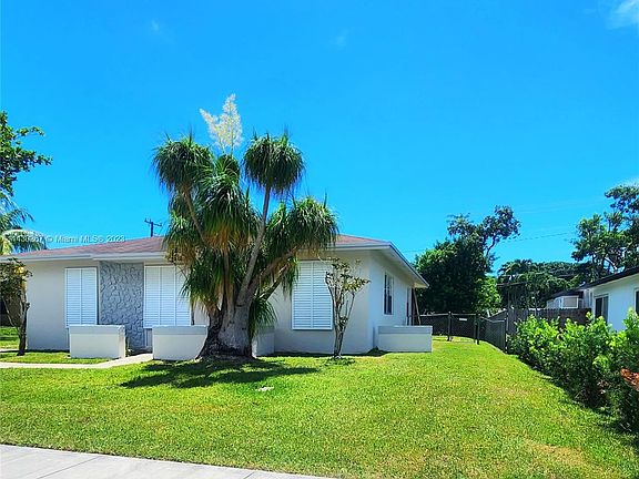 2nd image of 18637 SW 100th Ave #18637