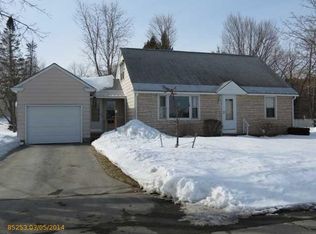 18 Mae Ter, Waterville, ME 04901