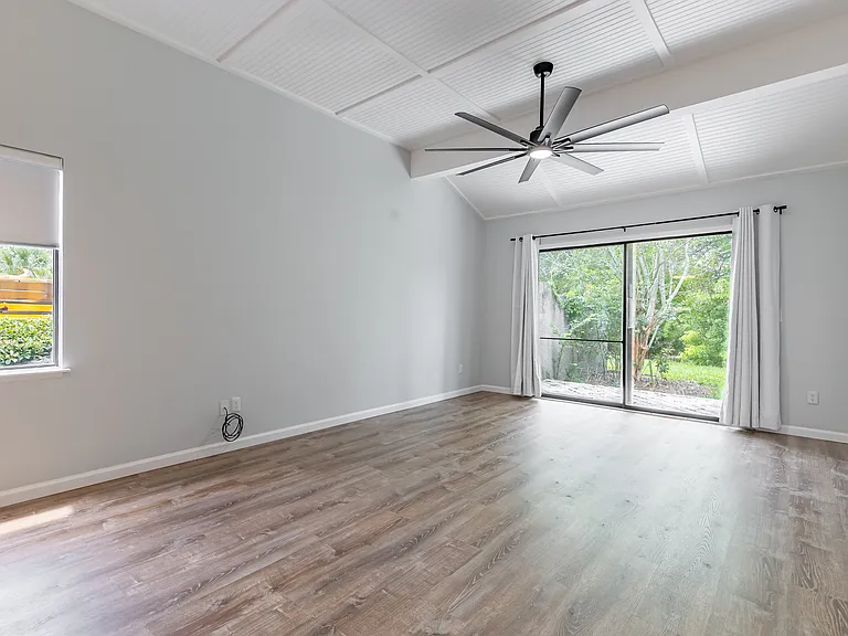 8118 Baymeadows Cir E #1 — Photo 10