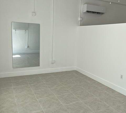 5th image of 41 N Orlando Ave #101
