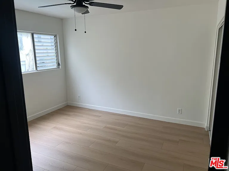 1253 N Hayworth Ave #109 — Photo 4