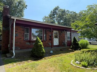67 Ivy Rd, New Bedford, MA 02745