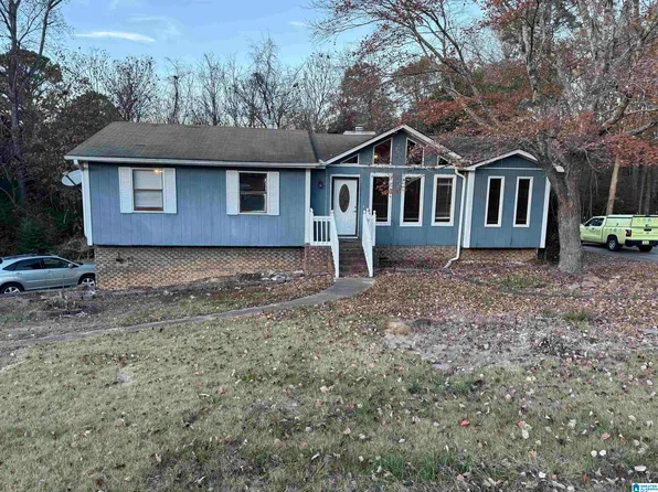 5100 Willow Ridge Dr, Pinson, AL 35126