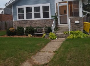208 N Lafayette St, Griffith, IN 46319