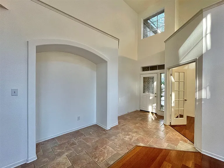 11 Dalea Pl — Photo 4