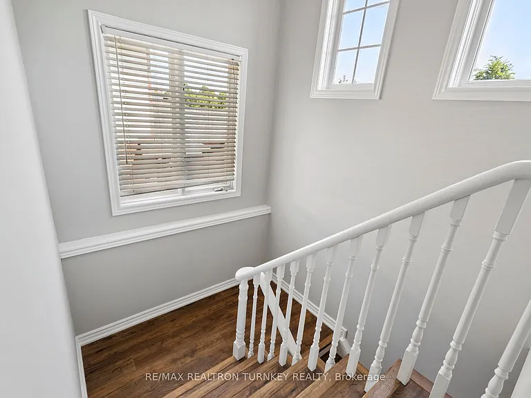 62 Arthur Ave #UPPER — Photo 17