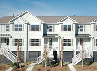 1619 Prince Edward St, Mount Pleasant, SC 29466