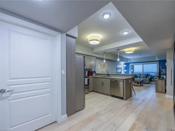 12 Erie Blvd #208, Norfolk County, ON N0E 1M0