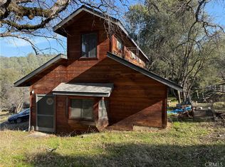 39516 John West Rd, Oakhurst, CA 93644