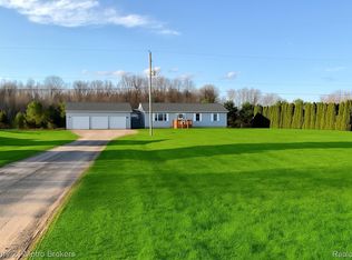 8228 Calkins Rd, Flint, MI 48532