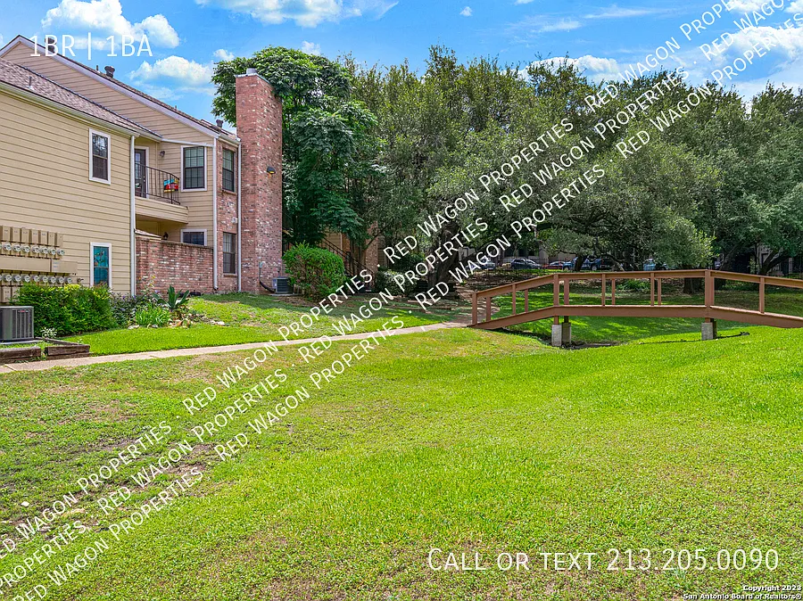 11610 Vance Jackson Rd #ROAD413