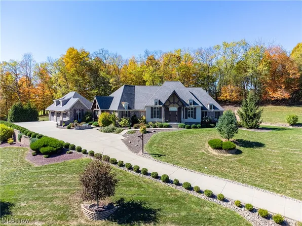 67520 Evensong Rd, Saint Clairsville, OH 43950