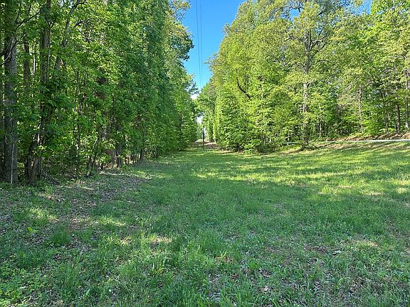 5th image of Crab Orchard Rd