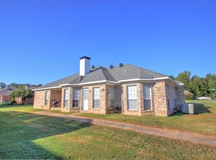600 Lynx Ln, Jacksonville, AR 72076
