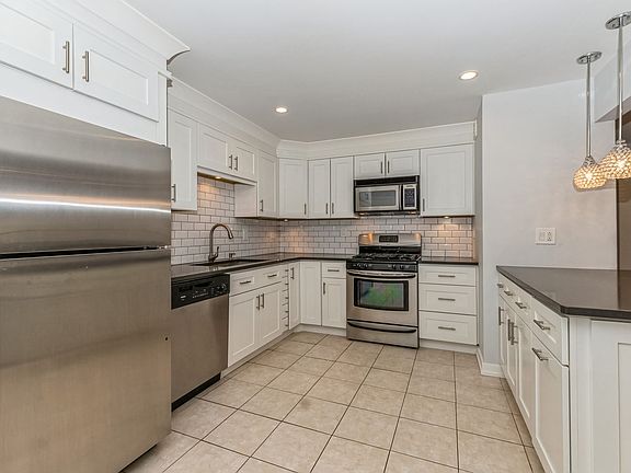 4th image of 11129 S 84th Ave #129-2A