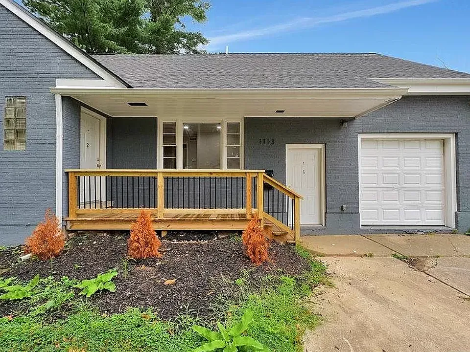 1113 W Hill Streetapt #2