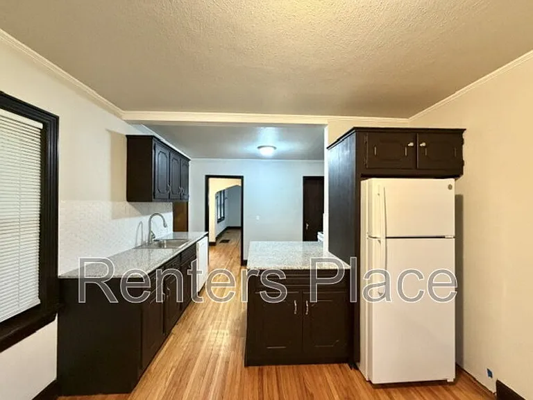 5524 S Owasso Ave — Photo 12
