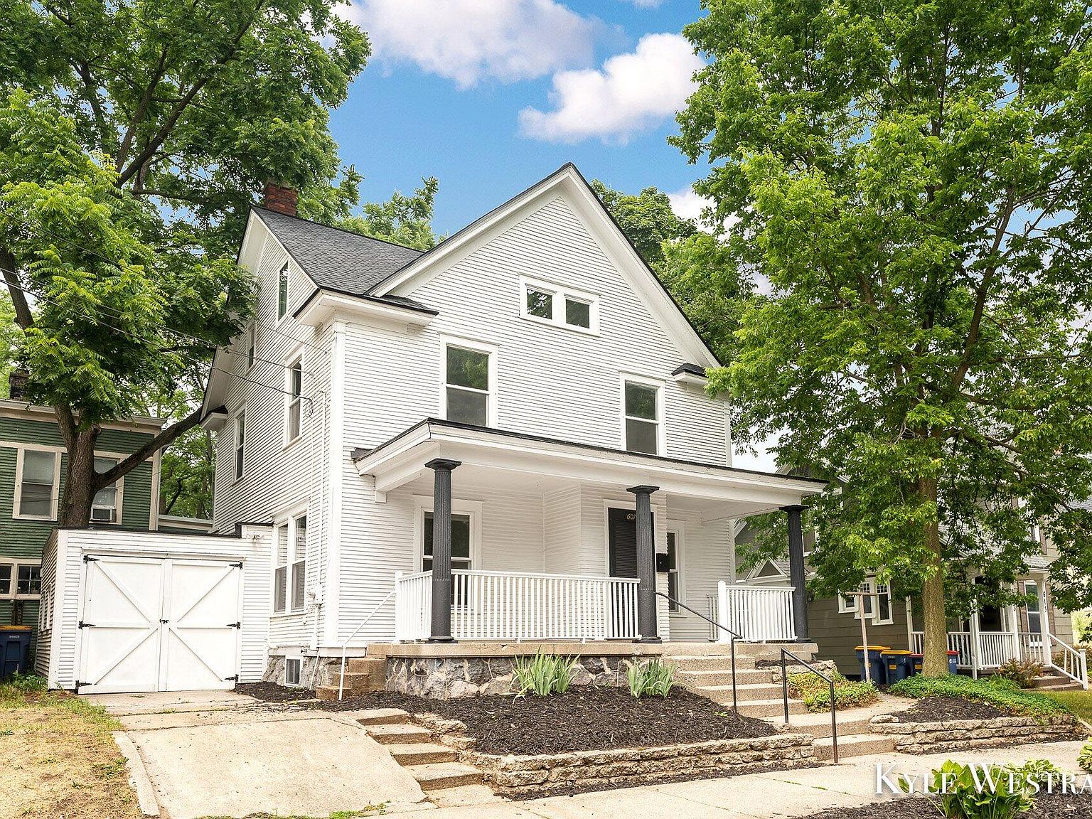 607 Hawthorne St NE, Grand Rapids, MI 49503 Zillow
