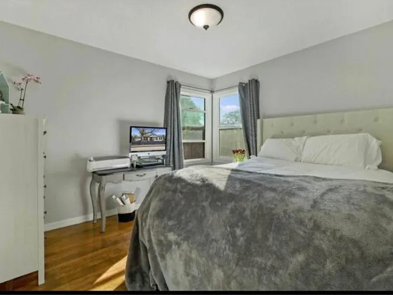 1528 W Roseburg Ave #A — Photo 7