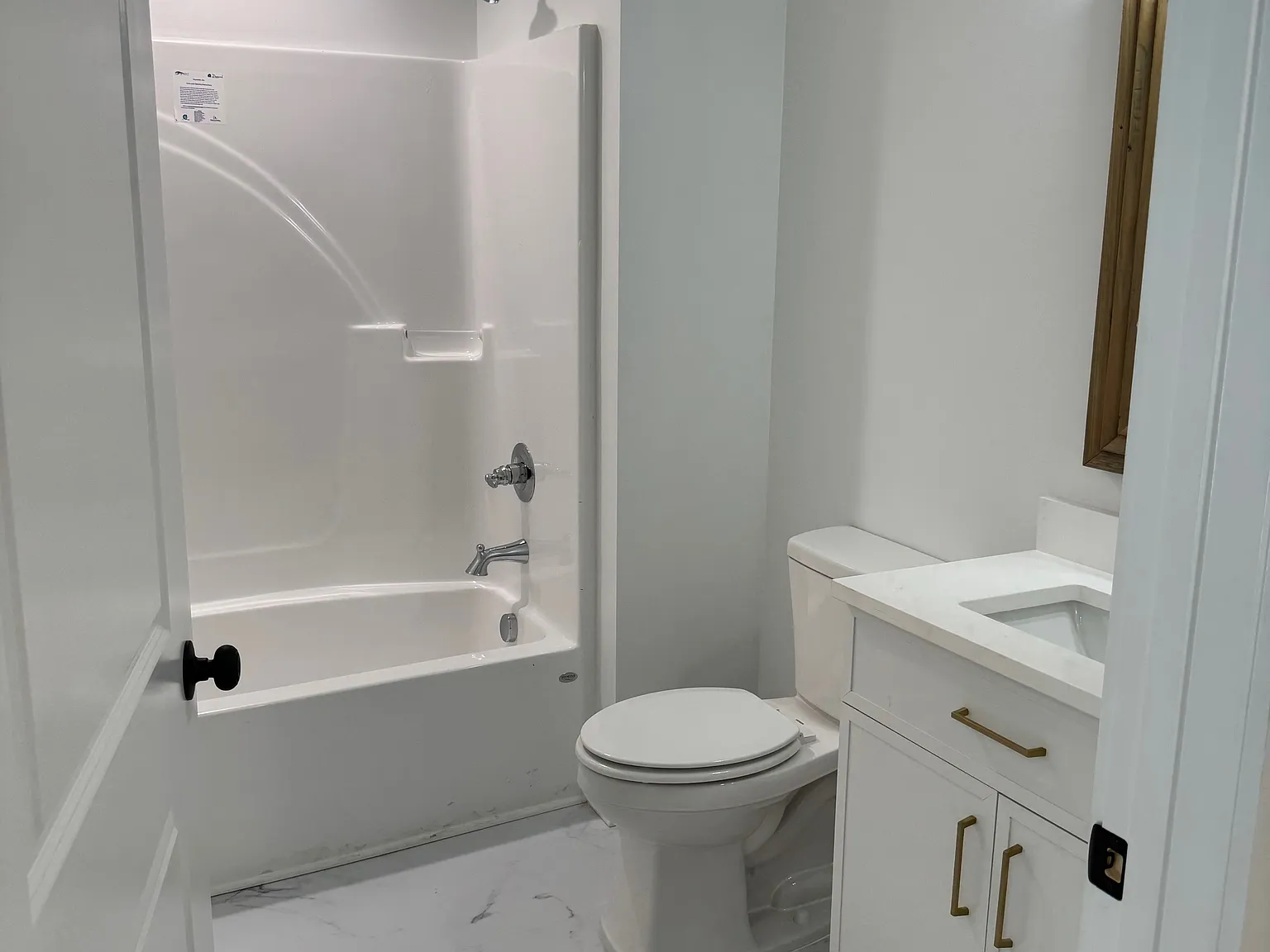 3 bed, 1344 sqft, $1,690 — Photo 3