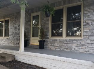 717 Ashwood Dr, Clarksville, TN 37043