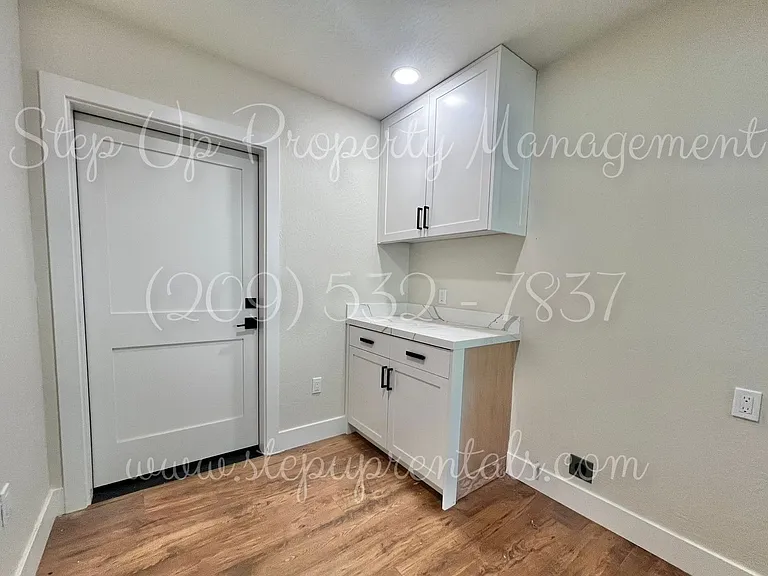 20400 N Sunshine Rd — Photo 28