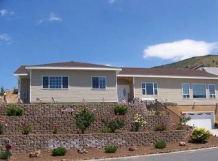 5489 Basin View Dr, Klamath Falls, OR 97603