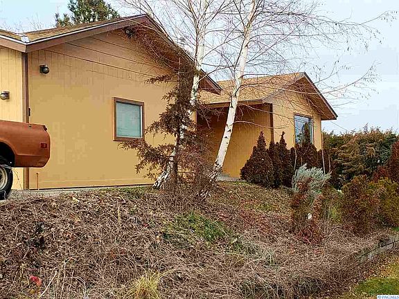 2nd image of 4533 Ironton Ct