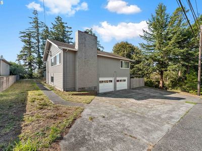 2355 Lombard St, North Bend, OR, 97459