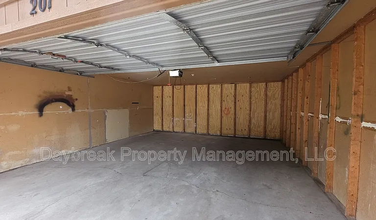 3402 15th Ave S #201 — Photo 23