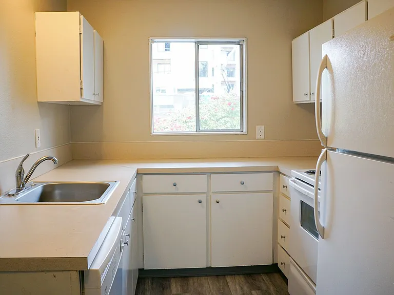3115 SW 12th Ave #309 — Photo 6