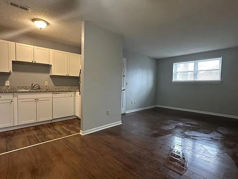 603 Ashland Ter — Photo 3