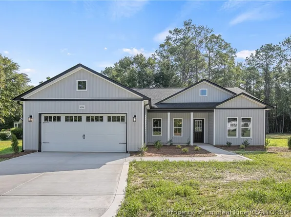 1434 Halsey Loop, Hope Mills, NC 28348