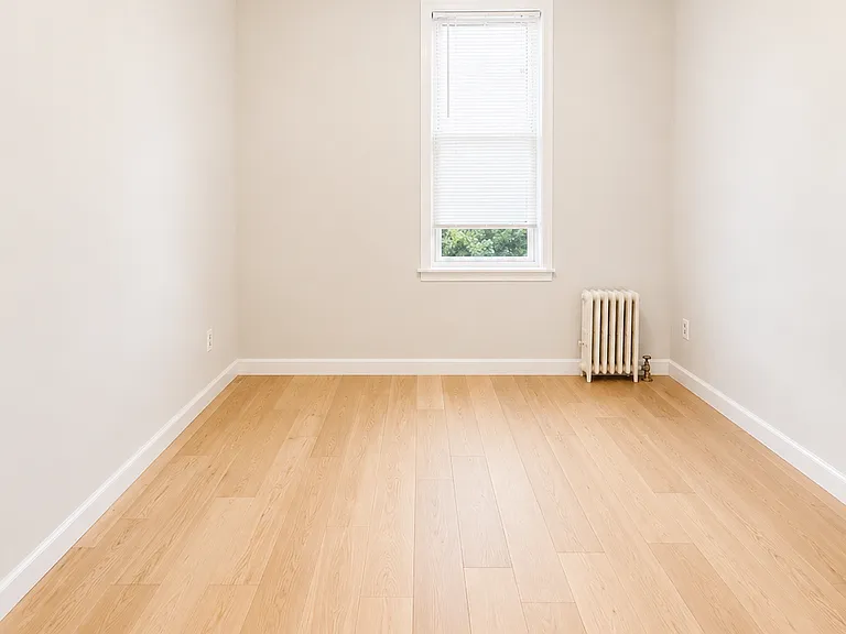 45-03 Newtown Rd #2A — Photo 10